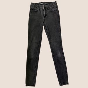 Old Navy Faded Black Skinny Jeans